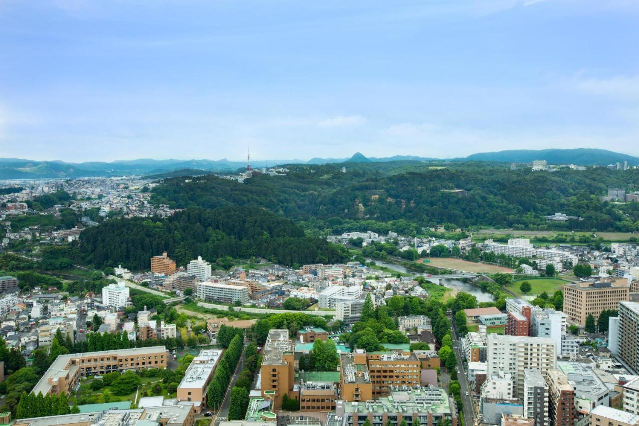 The Westin Sendai Hotel Bagian luar foto