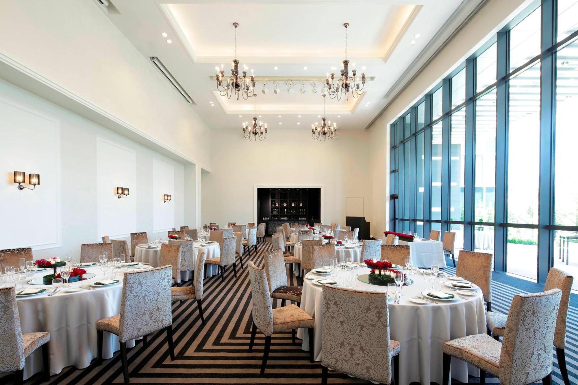 The Westin Sendai Hotel Bagian luar foto